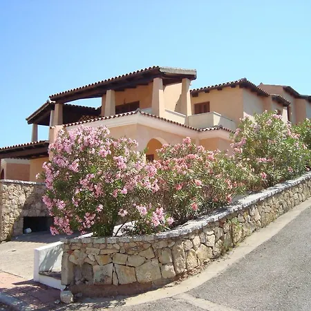 Case Rosa * Porto San Paolo (Sardinia)