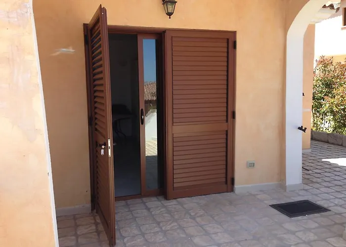 Case Rosa Porto San Paolo (Sardinia)